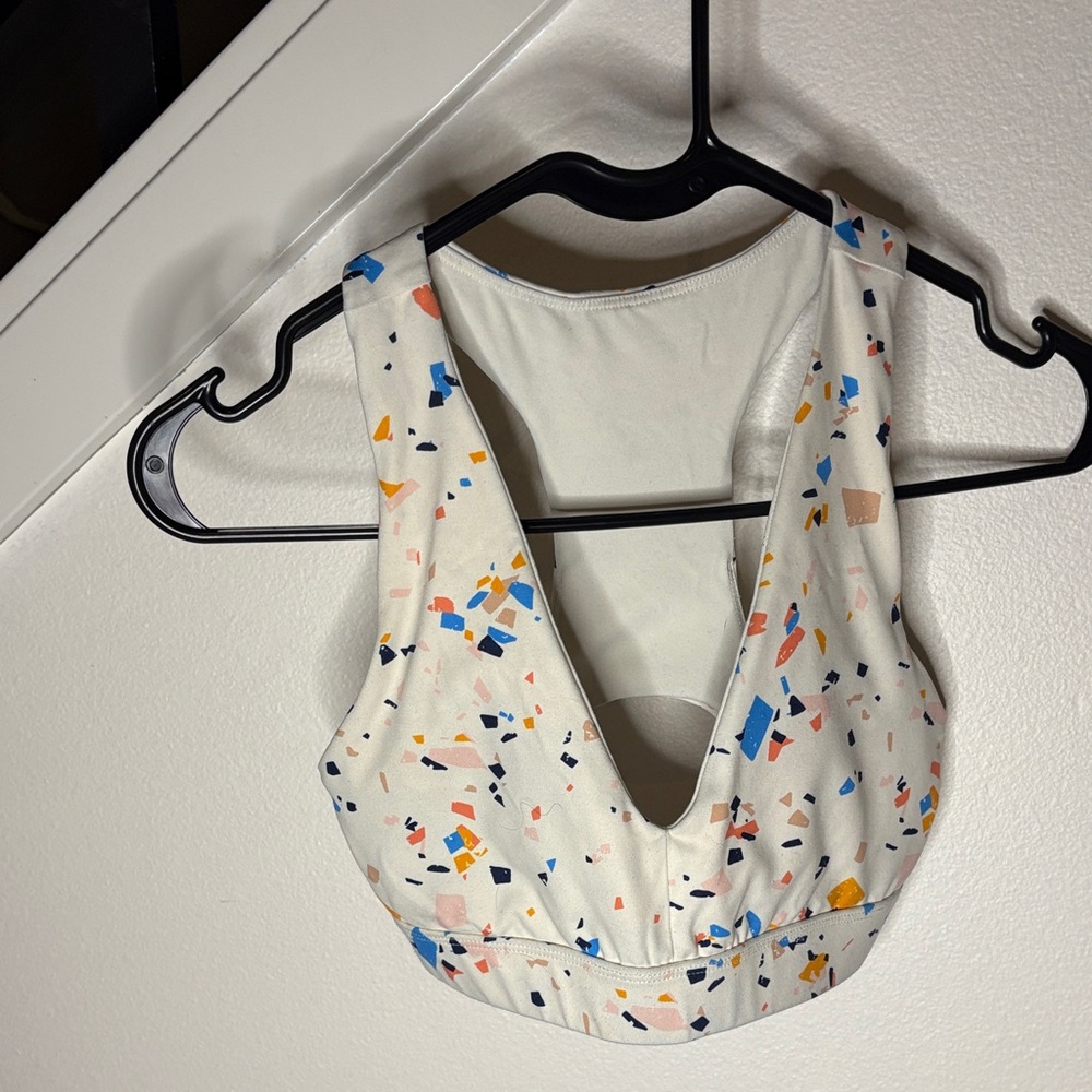 Fabletics Speckled Patterned Workout Set - image 4